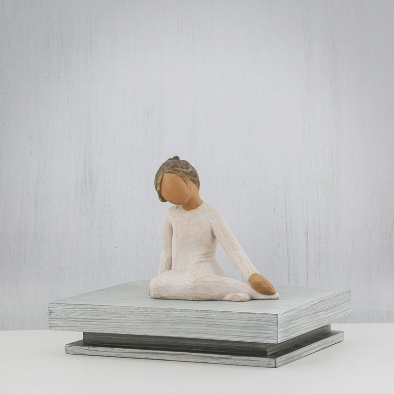 Figurine Enfant réfléchi - Willow Tree - <i>Épanoui par votre amour et votre affection</i>
