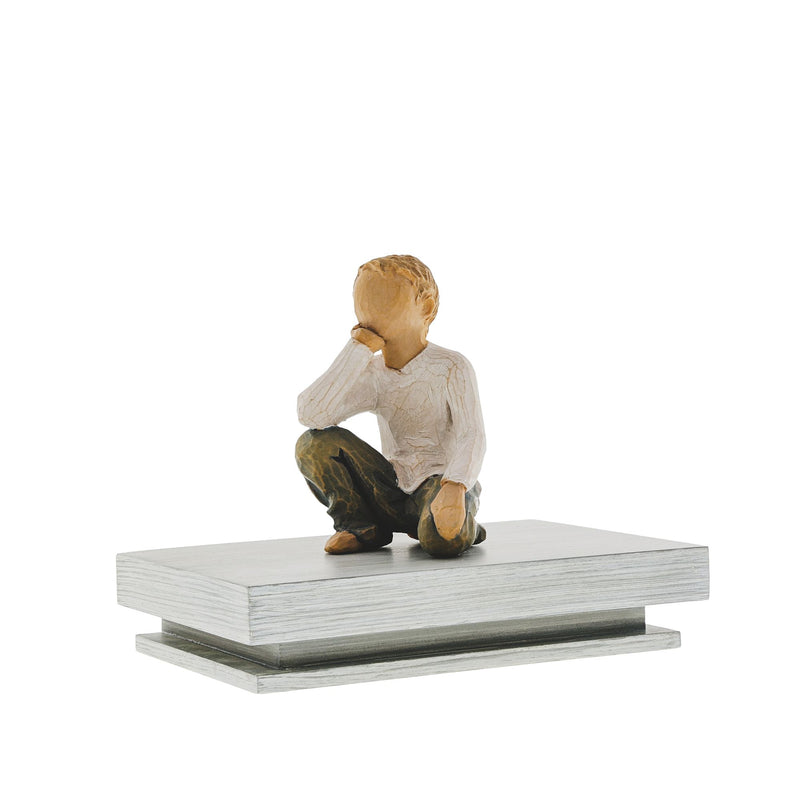 Figurine Enfant curieux - Willow Tree - <i>Épanoui par votre amour et votre affection</i>