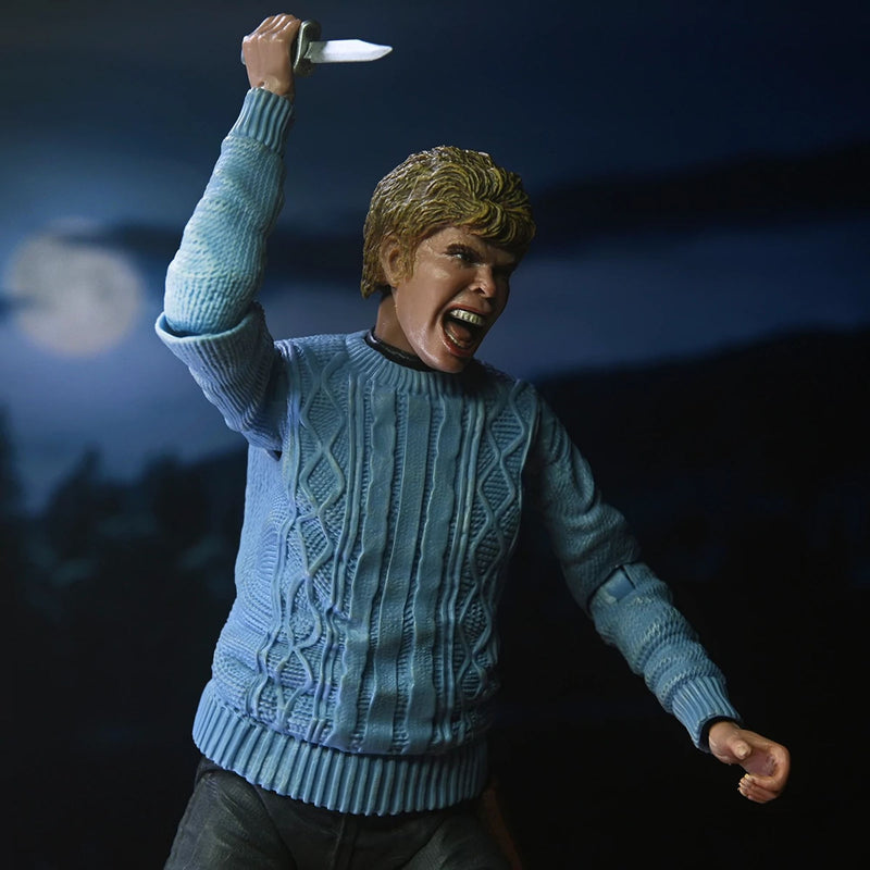 FRIDAY THE 13TH – 7” SCALE ACTION FIGURE – ULTIMATE PAMELA VOORHEES