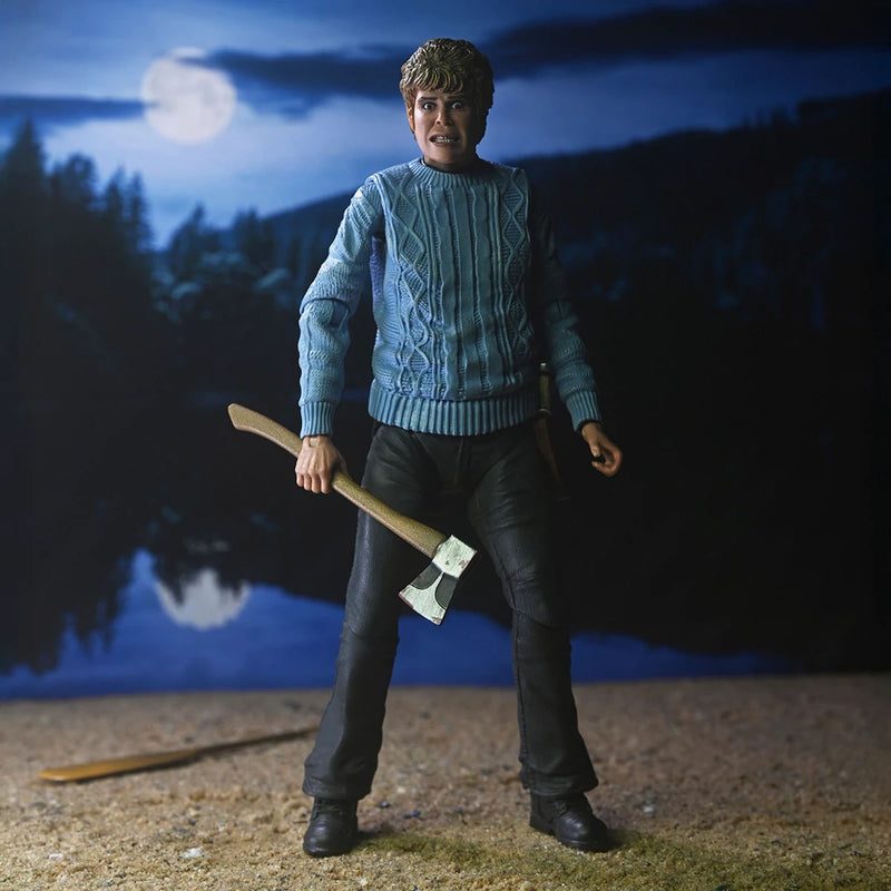 FRIDAY THE 13TH – 7” SCALE ACTION FIGURE – ULTIMATE PAMELA VOORHEES