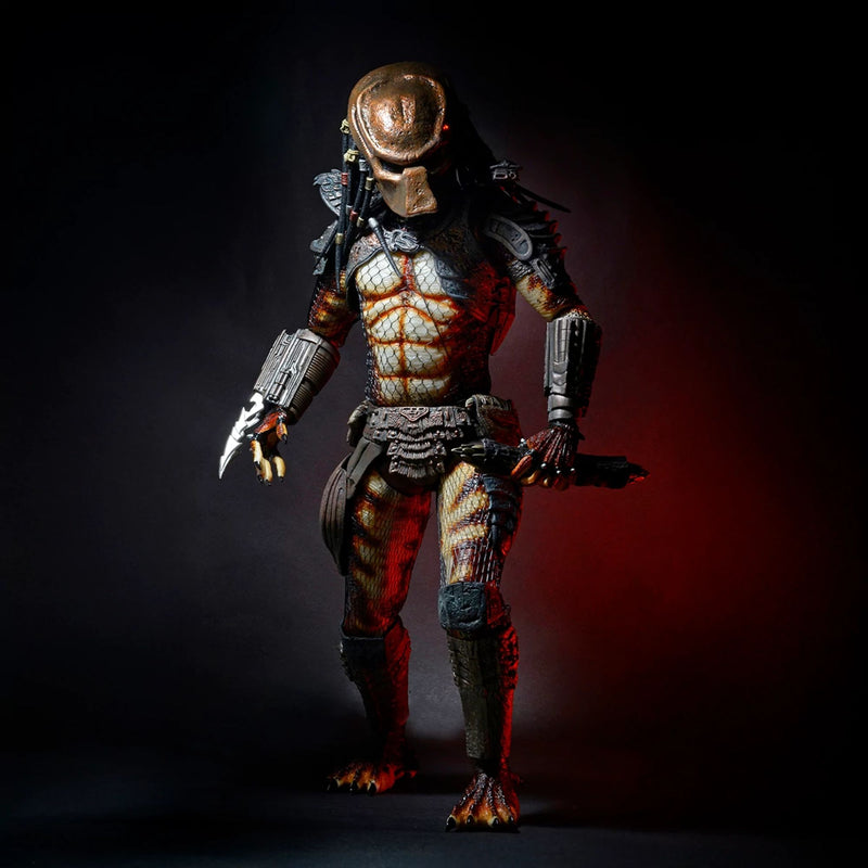 PREDATOR - ¼ SCALE FIGURE - CITY HUNTER PREDATOR WITH LED LIGHTS
